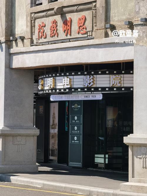 和少妇野外做爰av的相关介绍
