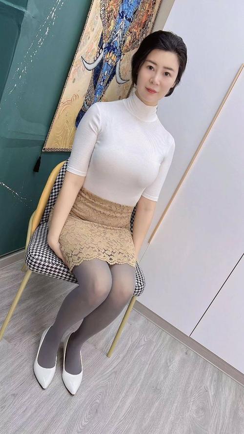 亚洲熟女少妇综合：熟女韵味、少妇生活、亚洲女性魅力指南