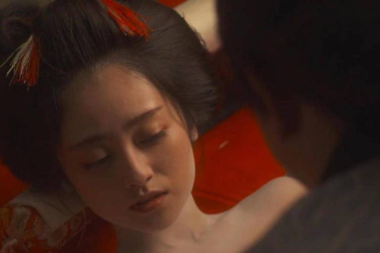 女性绝经后出现黄色分泌物是啥病的相关介绍