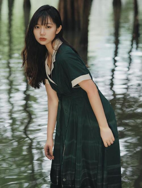 老湿影院是免费版的相关介绍
