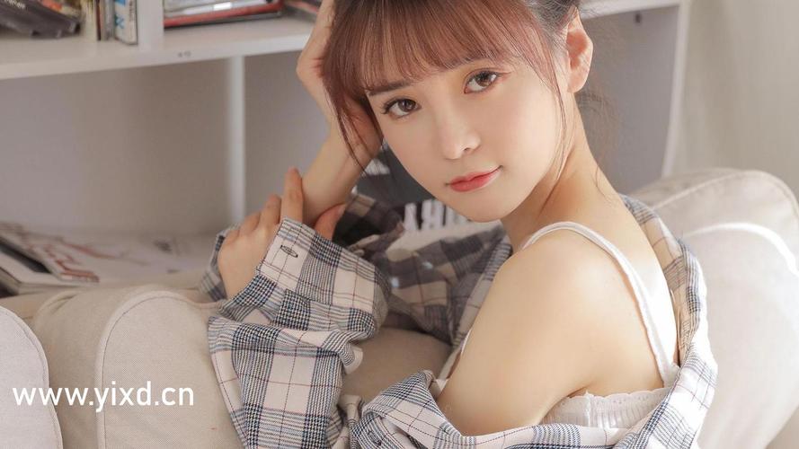 老师让我舔她视频的相关介绍
