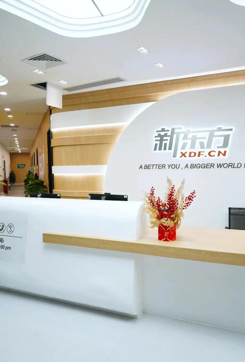 一边亲着一边摸下的相关介绍