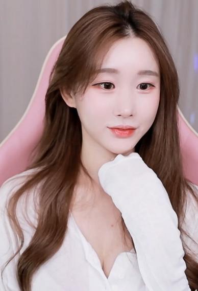 手心脚心黄是什么原因女性怎么调理的相关介绍