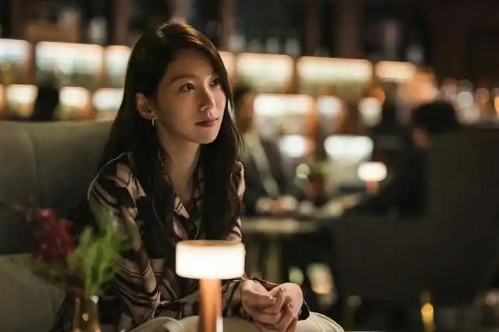 美女老师在线操的相关介绍