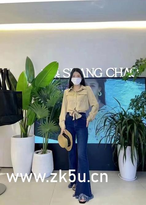 女性流黄色分泌物像果冻一样正常吗的相关介绍