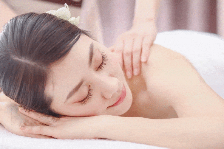 日本黄色精油按摩 | 精油推背舒缓SPA | 正宗日式指压经络疏通