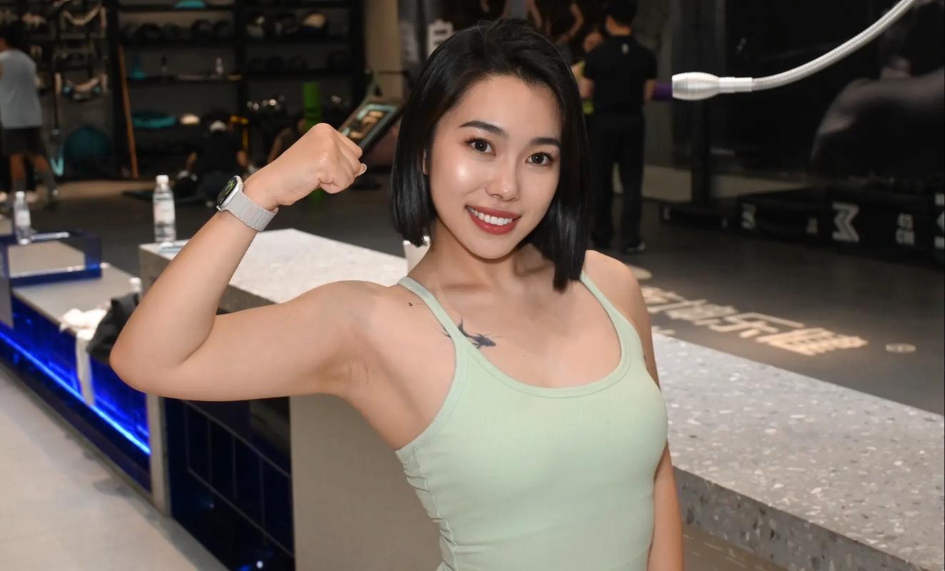 欧美一区二区白洁少妇传媒的相关介绍