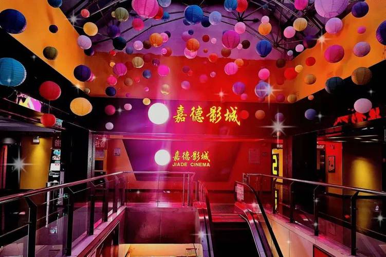 久久久久久女人18的相关介绍