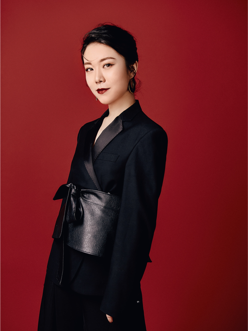 熟妇avsex的相关介绍