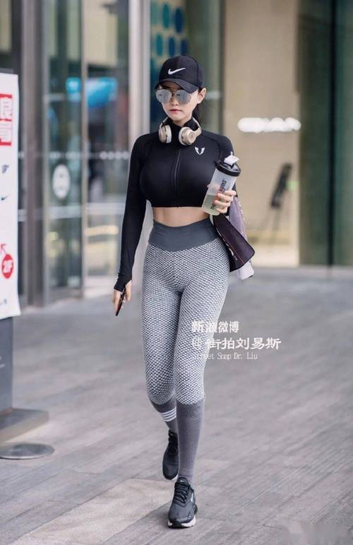 熟女少妇色片一区二区三区亚洲的相关介绍