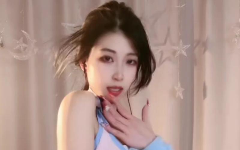 激情久久久视频的相关介绍