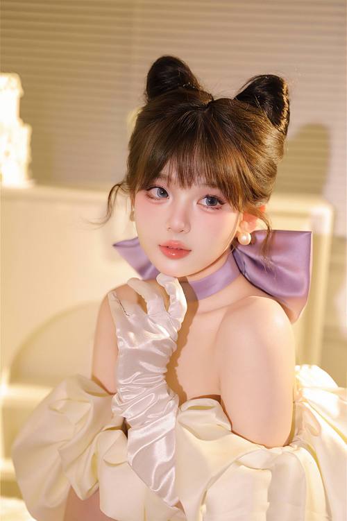 和女秘书的相关介绍