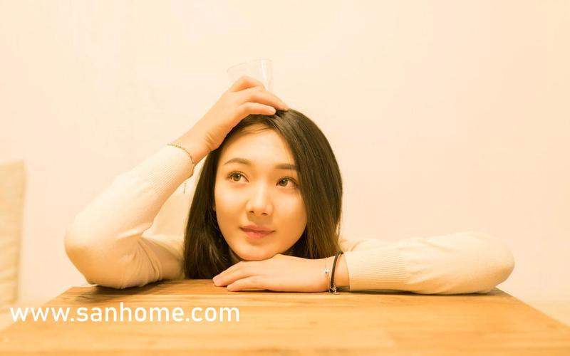 女老师操的相关介绍