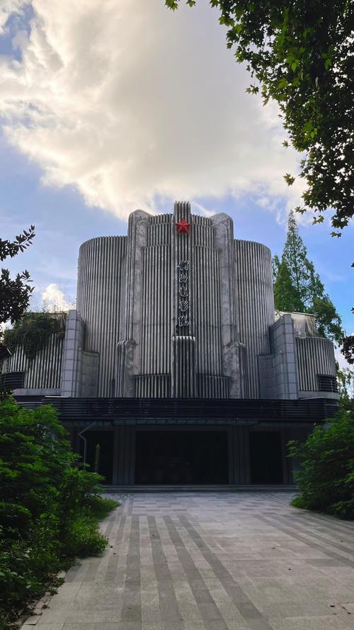 勾魂影院第手机在线观看的相关介绍