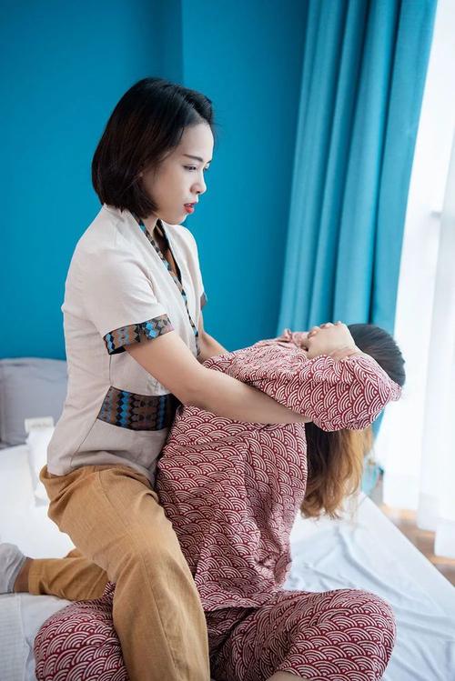 18禁美女无遮挡在线看网站的相关介绍