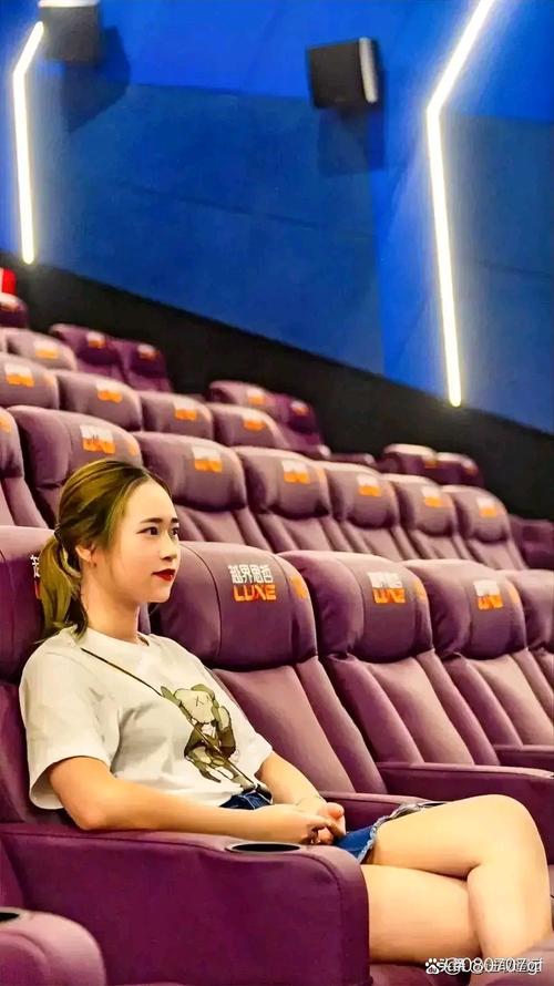 久久免费看少妇高潮av特黄1的相关介绍