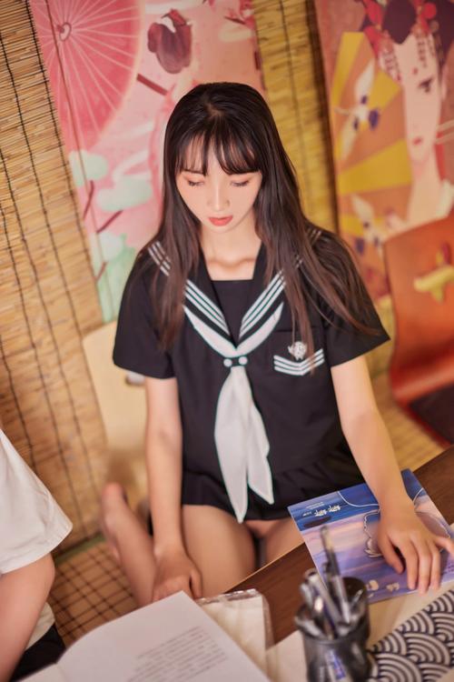 黑丝av一区在线的相关介绍