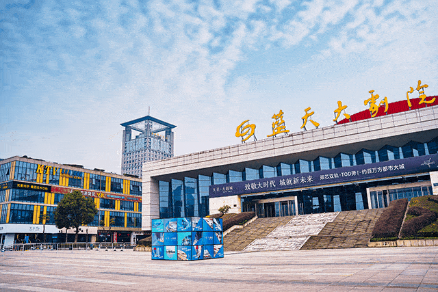国产精品熟妇av在线的相关介绍