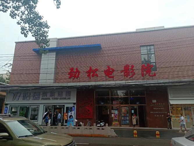偷拍自亚l洲少妇熟女的相关介绍