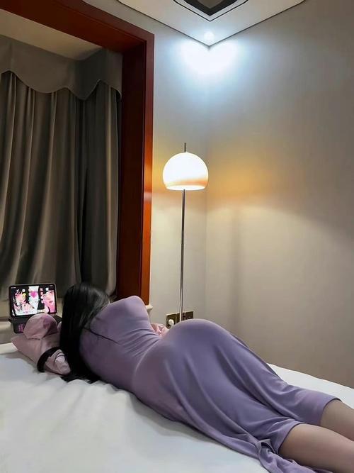 久久久久激情精品的相关介绍