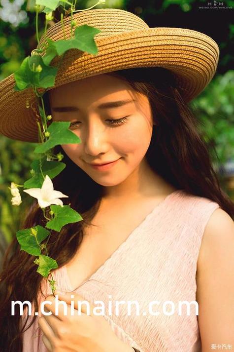 大胸美女内射毛片的相关介绍